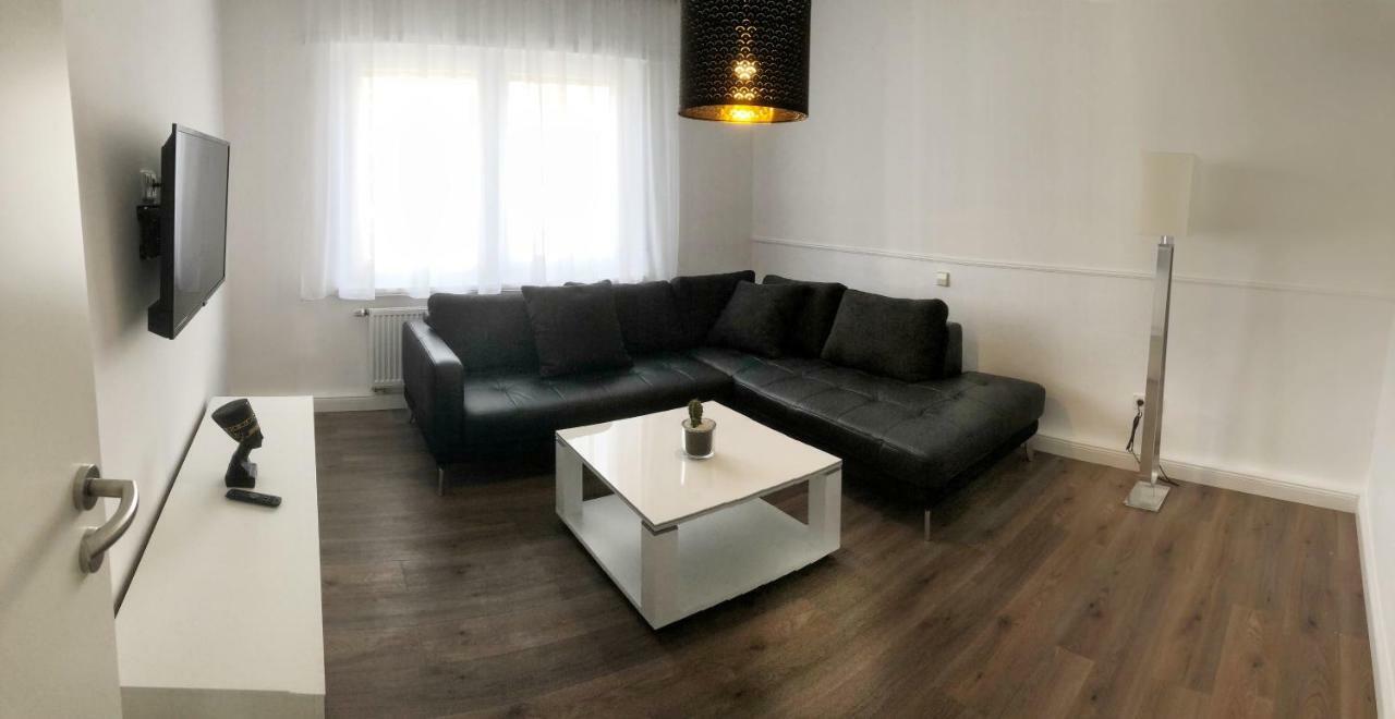 Ferienwohnung Hugo18 Boardinghouse Kandel Exterior foto